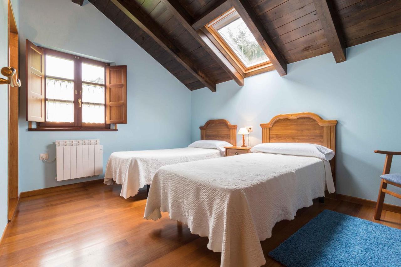 Apartamentos Castrovaselle Nº2 タピア・デ・カサリエゴ エクステリア 写真